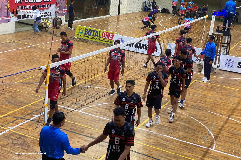 Tim Volly Desa Pesanggrahan Lolos Ke Babak Semifinal Kapolres Cup 2024