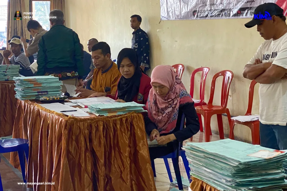 Pembagian Pamungkas Sertifikat Ptsl Desa Pesanggrahan